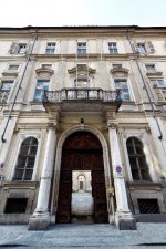 LAGRANGE COURTYARD photo