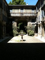 Show room in the center of Milan